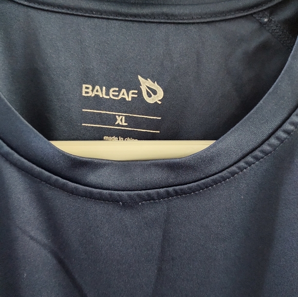 6 Men's Baleaf Sun Protection Shirts - Picture 10 of 13